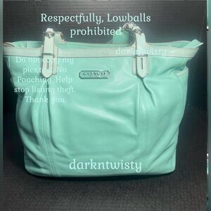 VTG Gorgeous Coach Leather Tote Robin’s Egg/Tiffany Blue NEAR PERFECT IMO Read!